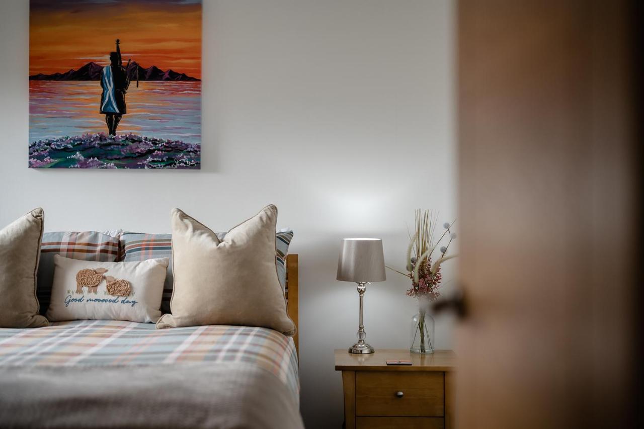 Ness Riverfront Holiday Home - City Centre Inverness Exteriér fotografie